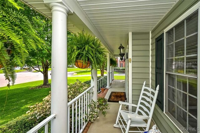 balcony with a porch