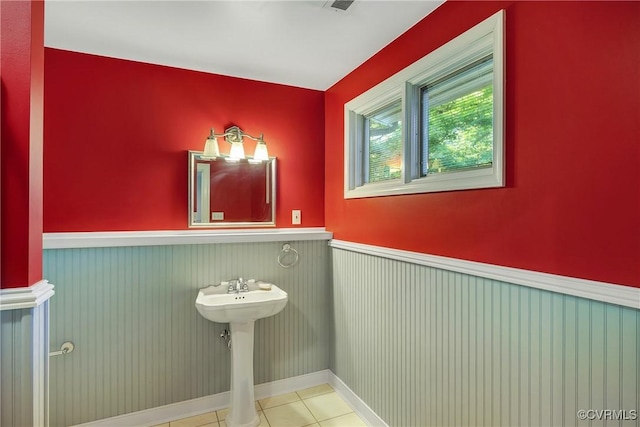 102 Norman Dr, Henrico, VA 23227 - bathroom featuring tile patterned floors, wainscoting, and visible vents