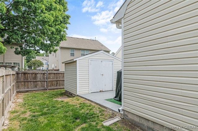 921 Hanson Dr, Newport News, VA 23602 - exterior space featuring a fenced backyard