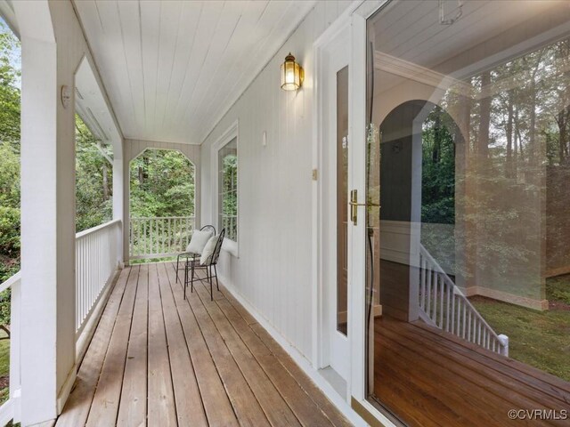 2004 Westwood Ct, Powhatan, VA 23139 - wooden terrace featuring a porch
