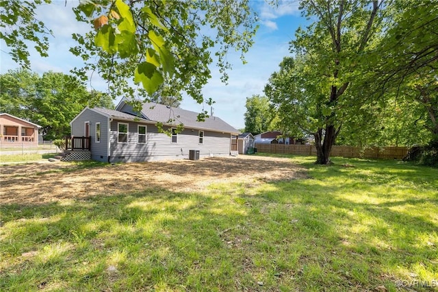 1701 Arlington Rd, Hopewell, VA 23860 - view of yard featuring fence