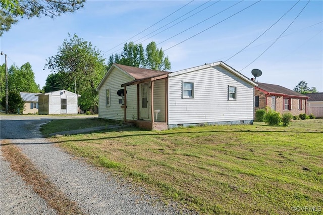 4591 Allen Rd, Jarratt, VA 23867 - exterior space with a lawn, driveway, and crawl space