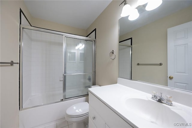 605 Spring St Unit P, Richmond, VA 23220 - full bath with vanity, toilet, and bath / shower combo with glass door
