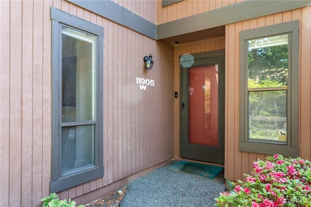 view of entrance to property