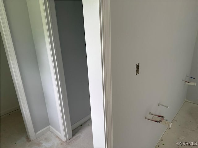 bathroom with baseboards
