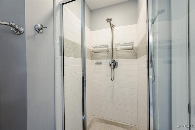 full bathroom featuring a stall shower