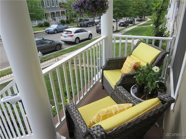 1632 Chestnut Park Ln, Richmond, VA 23222 - balcony featuring a porch