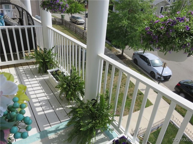 1632 Chestnut Park Ln, Richmond, VA 23222 - balcony featuring a porch