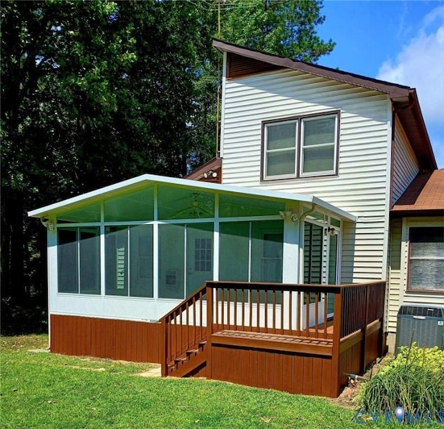 209 Pineview Dr, Hartfield, VA 23071 - photo 5