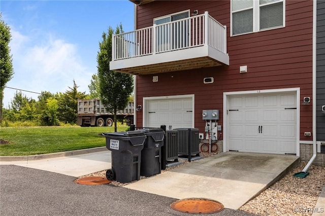 6 Flatwater Row Unit B, Henrico, VA 23231 - view of garage
