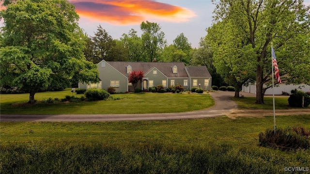 33356 Richmond Tpke, Hanover, VA 23069 - cape cod house with a front yard