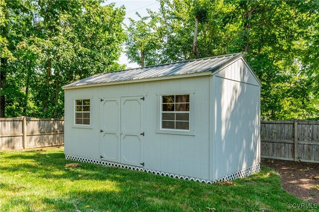 10102 Cherrywood Dr, Richmond, VA 23238 - view of shed with a fenced backyard
