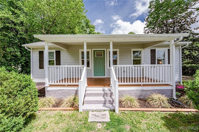 view of front of house with a porch