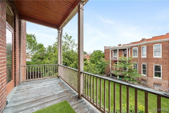 2706 W Grace St, Richmond, VA 23220 - wooden deck with a yard
