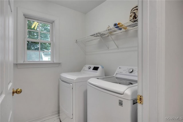 4221 Hunter Green Ct, Henrico, VA 23294 - washroom featuring washing machine and dryer and baseboards