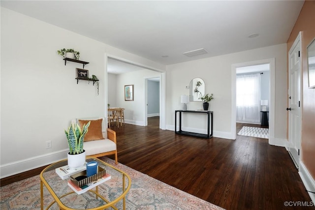 1811 Fenton St, Richmond, VA 23231 - living room featuring wood finished floors and baseboards