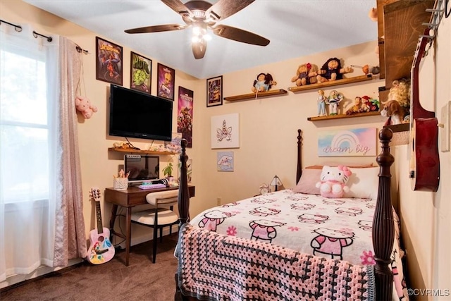 bedroom featuring carpet and ceiling fan