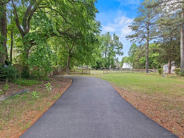 10717 Greenwood Rd, Henrico, VA 23059 - view of home's community with asphalt driveway