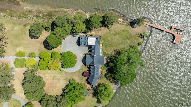 6454 Carmines Island Ln, Gloucester, VA 23072 - aerial view of property and surrounding area featuring a nearby body of water
