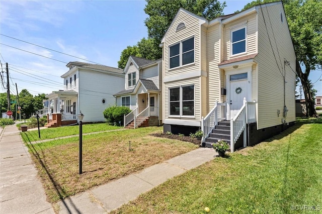 1725 Porter St, Richmond, VA 23224 - view of front facade with crawl space and a front yard