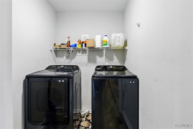 3704 Burnham Dr, Hopewell, VA 23860 - washroom with washing machine and clothes dryer