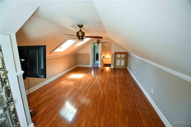 612 S Broad St, Kenbridge, VA 23944 - bonus room featuring wood finished floors, ceiling fan, vaulted ceiling, and baseboards