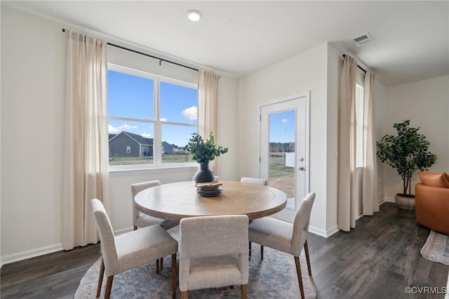 7007 Sanguine Mews, Chesterfield, VA 23234 - dining room with dark wood-style floors, baseboards, and recessed lighting