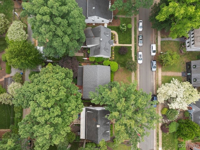 aerial view of property and surrounding area