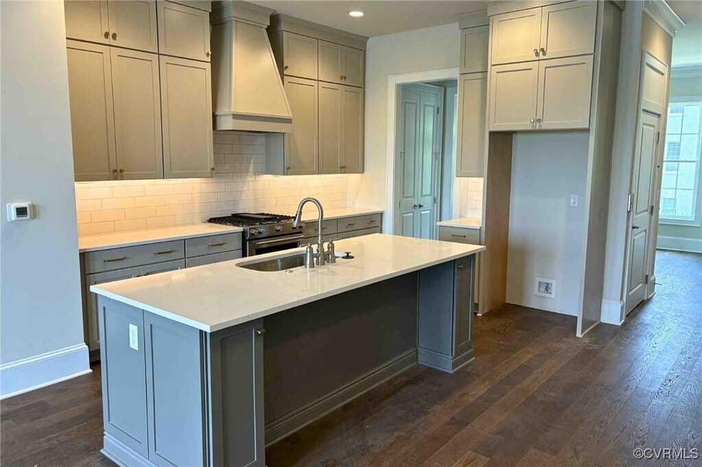 3325 Haydenpark Ln, Henrico, VA 23233 - kitchen featuring custom range hood, gray cabinets, a sink, dark wood finished floors, and recessed lighting