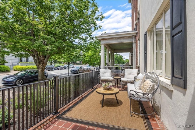 view of patio featuring covered porch
