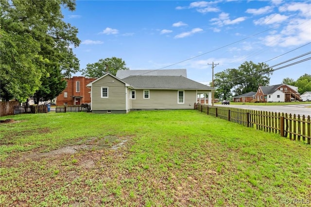 1201 W Broadway, Hopewell, VA 23860 - back of house with crawl space