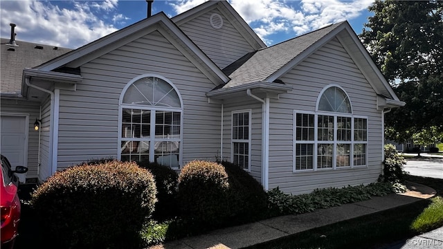 7211 Norwood Pond Ct, Midlothian, VA 23112 - view of home's exterior with a shingled roof