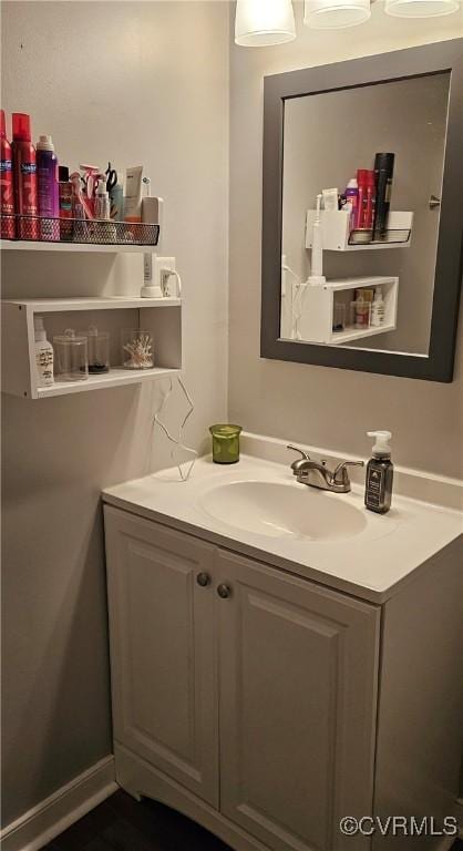 bathroom with vanity