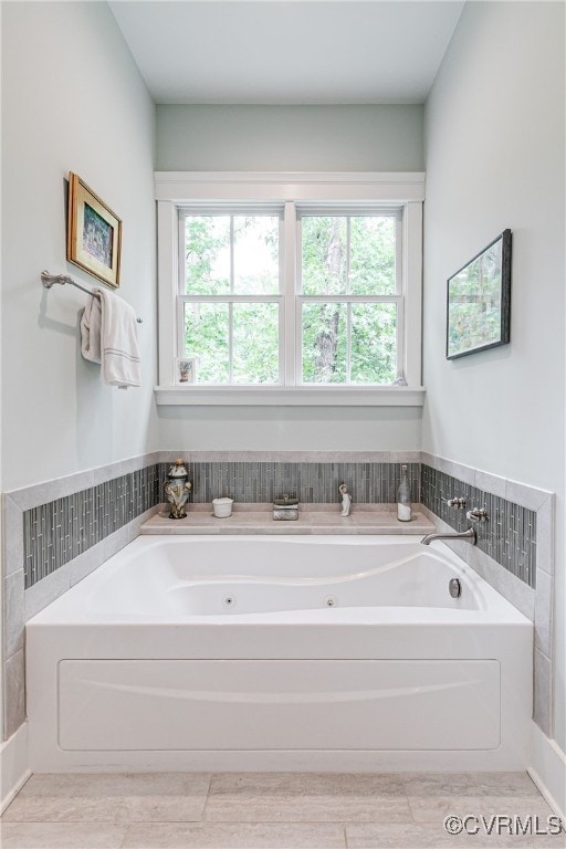 8 Nomas Ln, Henrico, VA 23238 - full bath with a tub with jets and plenty of natural light