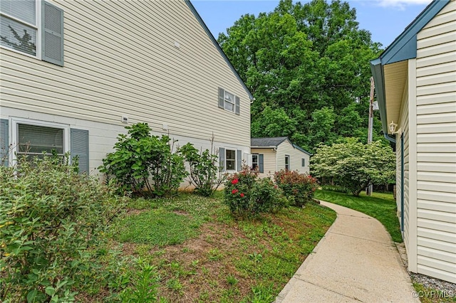 5541 Cedar Ln, Amelia Courthouse, VA 23002 - view of side of property