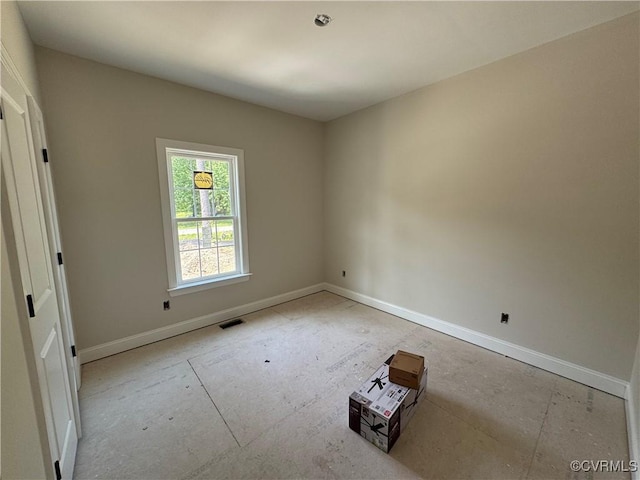 17410 Wedgewood Dr, Lanexa, VA 23089 - empty room with baseboards