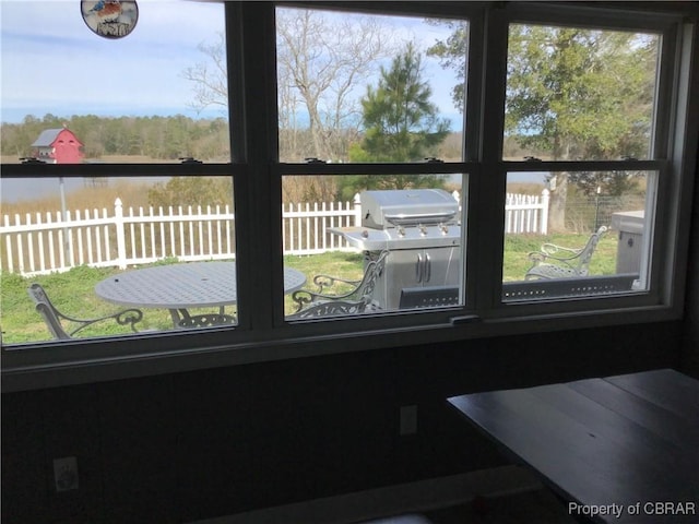 2577 Red Bank Rd, Ark, VA 23061 - dining area view