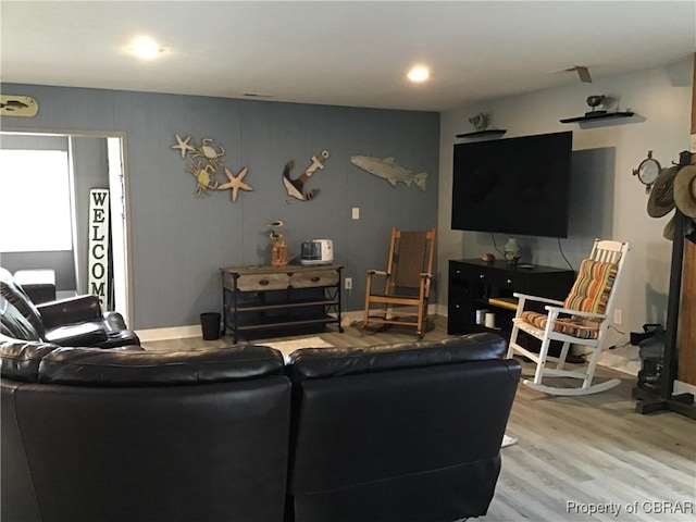 2577 Red Bank Rd, Ark, VA 23061 - living area featuring light wood finished floors and baseboards
