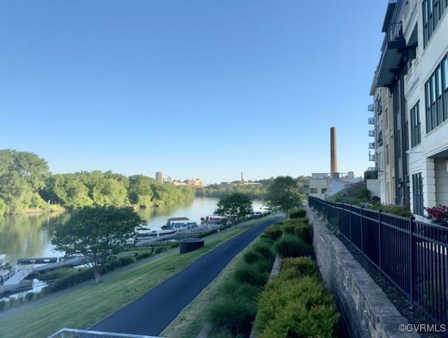5112 Old Main St, Henrico, VA 23231 - water view featuring fence