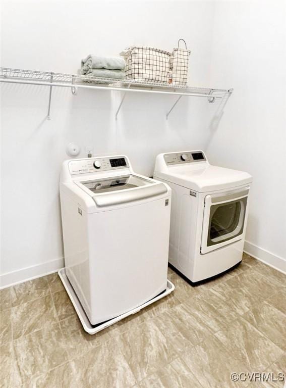 5112 Old Main St, Henrico, VA 23231 - clothes washing area featuring independent washer and dryer and baseboards