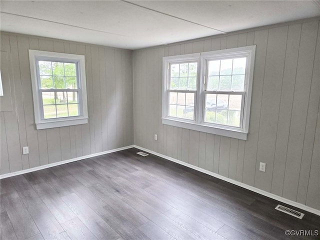 11400 Weyanoke Rd, Charles City, VA 23030 - empty room with hardwood / wood-style floors