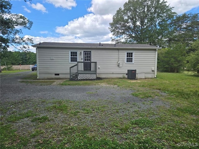 11400 Weyanoke Rd, Charles City, VA 23030 - back of house featuring crawl space