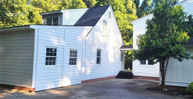 13951 Whitechapel Rd, Midlothian, VA 23113 - view of home's exterior featuring crawl space