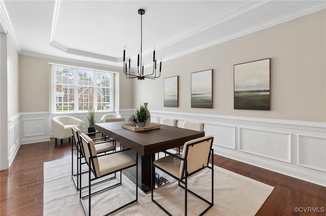 16400 Orchard Tavern Pl, Moseley, VA 23120 - dining area featuring a chandelier, wood finished floors, ornamental molding, a tray ceiling, and a decorative wall