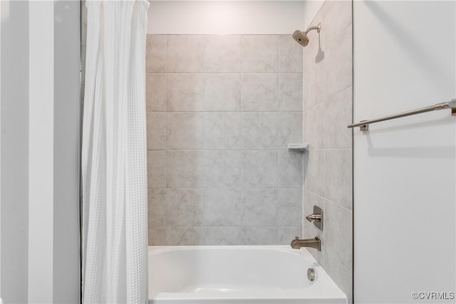 3800 Maze Runner Dr Unit 206, Midlothian, VA 23112 - full bath featuring shower / bath combo with shower curtain