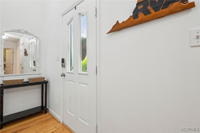 10808 Stanton Way, Henrico, VA 23238 - entryway featuring light wood-style flooring and baseboards