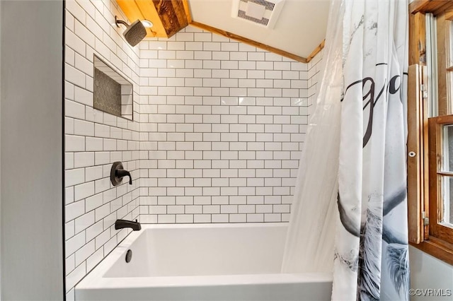 13 Bunker Blvd, Palmyra, VA 22963 - bathroom with shower / tub combo with curtain, vaulted ceiling, and crown molding