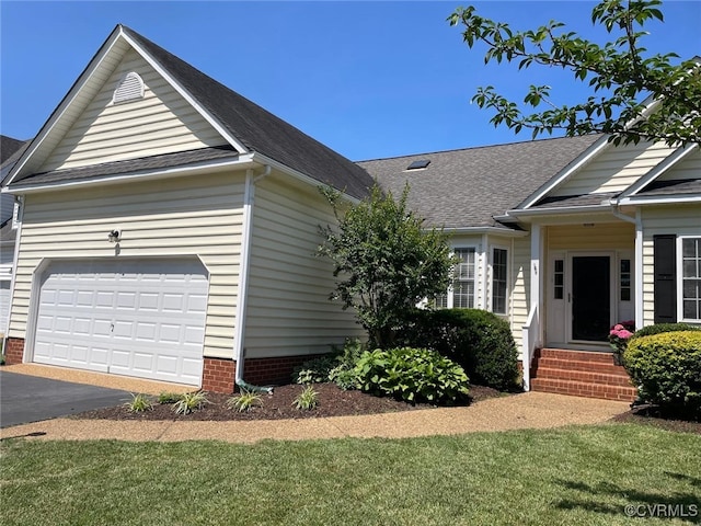1355 Hawkins Wood Cir, Midlothian, VA 23114 - view of front facade with a shingled roof, driveway, and an attached garage