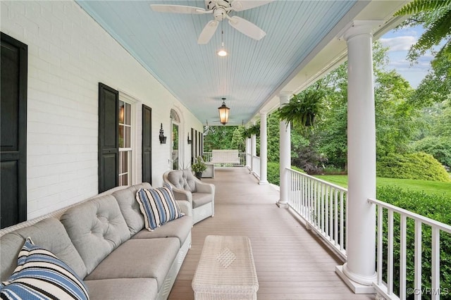 9226 Shelton Pointe Dr, Mechanicsville, VA 23116 - porch with ceiling fan