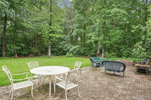 9226 Shelton Pointe Dr, Mechanicsville, VA 23116 - view of patio / terrace with a fire pit